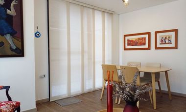 PR17723 Aparestudio en arriendo en el sector Loma del Escobero