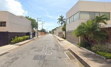 Gran Remate, Casa en Col. Montebello, Mérida, Yuc.