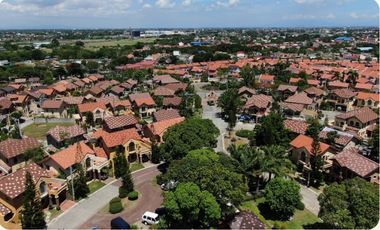 Ponticelli Gardens 1: 295 sqm of Luxury Urban Living in Daang Hari