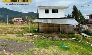 De Venta Casa Con Terreno Sector Sinicay Cuenca Ecuador