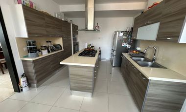 Apartamento de 3 habitaciones con vista espectacular en venta. Sector La castellana Barranquilla.