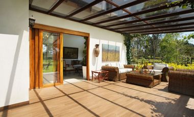 FINCA EN VENTA  LOS PINOS POLO CLUB MOSQUERA