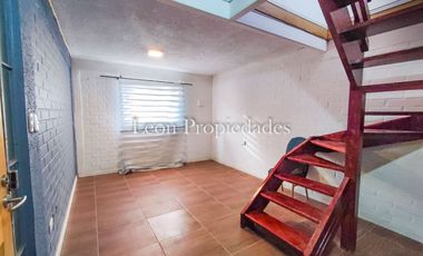 Leon Propiedades vende casa en Curacavi centro, Curacavi.