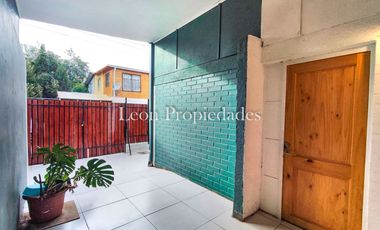 Leon Propiedades vende casa en Curacavi centro, Curacavi.