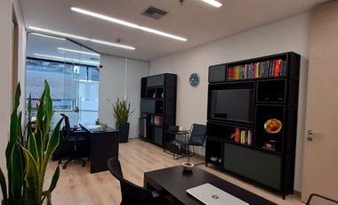 PR16703 Oficina en venta en el sector Milla de Oro, Medellin