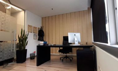 PR16703 Oficina en venta en el sector Milla de Oro, Medellin