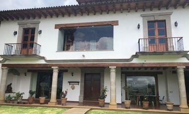 CASA DE LUJO DE 3 RECAMARAS EN FRACCIONAMIENTO DE PATZCUARO MICHOACAN