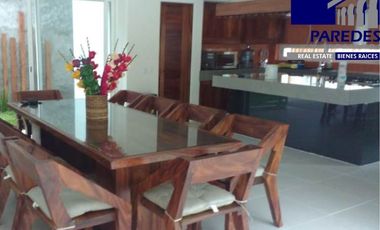 R306 Residencia nueva en Venta 5 recámaras  Ixtapa Campo de Golf
