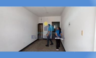 ¡¡SE VENDE BODEGA CON APTO RENTABLE  BUENA UBICACION!!SECTOR SAN BENITO
