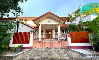 Modern 3-bedroom townhouse available for sale in the heart of Mueang, Krabi City.