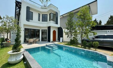 Luxurious Brand New 3-Story House with Spectacular Views in Chiang Mai