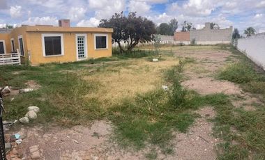 TERRENO EN VENTA CON CASA HABITACION EN RUSTICOS CALPULLI AGUASCALIENTES SUR