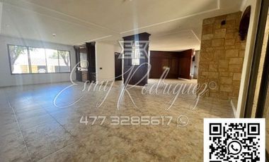 CASA EN VENTA, PRIMERA SECCIÓN DE BALCONES DEL CAMPESTRE, LEÓN, GTO; SUPER PRECIO DE OPORTUNIDAD.