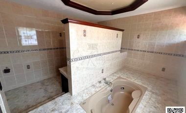 CASA EN VENTA, PRIMERA SECCIÓN DE BALCONES DEL CAMPESTRE, LEÓN, GTO; SUPER PRECIO DE OPORTUNIDAD.
