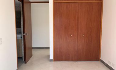 PR17256 Arriendo de apartamento en Loma del Escobero