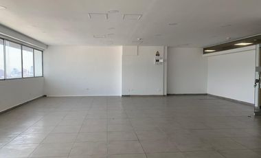 F65EF Oficina en arriendo en el sector San Diego