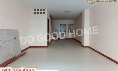AW-914503 Townhouse, Ban Phakakaew, Pattanakarn Rd., Kanchanaburi, near Kanchanaburi Night Market