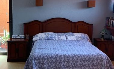 SE VENDE PRECIOSA CASA EN LA COL. LA HERRADURA, CON MUCHO SOL Y PRECIOSAS VISTAS NEGOCIABLE  VISTA, PLAZA FRESCO LA HERRADURA ESPACIOS MUY  AMPLIOS