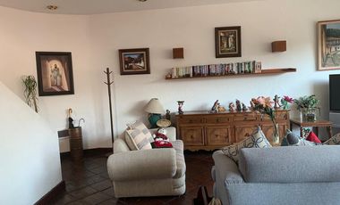 SE VENDE PRECIOSA CASA EN LA COL. LA HERRADURA, CON MUCHO SOL Y PRECIOSAS VISTAS NEGOCIABLE  VISTA, PLAZA FRESCO LA HERRADURA ESPACIOS MUY  AMPLIOS