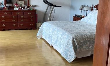 SE VENDE PRECIOSA CASA EN LA COL. LA HERRADURA, CON MUCHO SOL Y PRECIOSAS VISTAS NEGOCIABLE  VISTA, PLAZA FRESCO LA HERRADURA ESPACIOS MUY  AMPLIOS