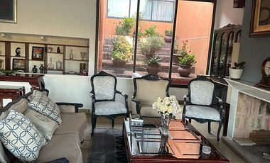 SE VENDE PRECIOSA CASA EN LA COL. LA HERRADURA, CON MUCHO SOL Y PRECIOSAS VISTAS NEGOCIABLE  VISTA, PLAZA FRESCO LA HERRADURA ESPACIOS MUY  AMPLIOS