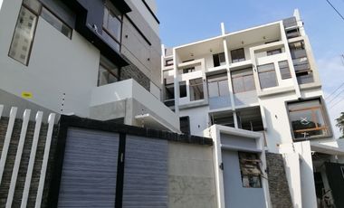 HIGH END 4 STOREY TOWNHOUSE FOR SALE