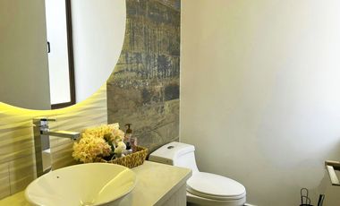 HERMOSA CASA DE VENTA EN TUMBACO HILACRIL!! UNA PLANTA!!