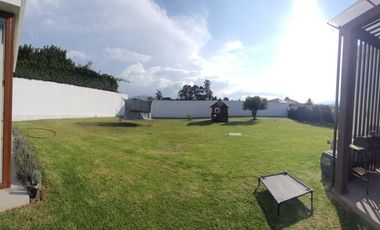 HERMOSA CASA DE VENTA EN TUMBACO HILACRIL!! UNA PLANTA!!