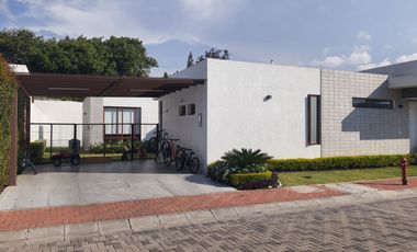 HERMOSA CASA DE VENTA EN TUMBACO HILACRIL!! UNA PLANTA!!