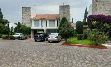 Remate Bancario ¡Hermosa Casa En Condominio Residencia En Fuentes De Tepepan!