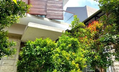 Rumah Apik Bonus Furniture Cantik di Citra Grand Mutiara
