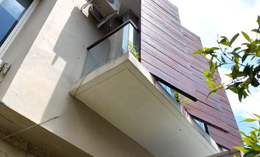 Rumah Apik Bonus Furniture Cantik di Citra Grand Mutiara