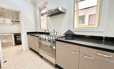 4 Bedroom House with Pool in Maria Luisa for Rent