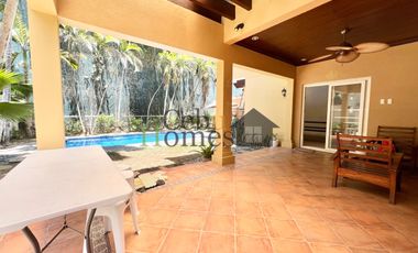 4 Bedroom House with Pool in Maria Luisa for Rent