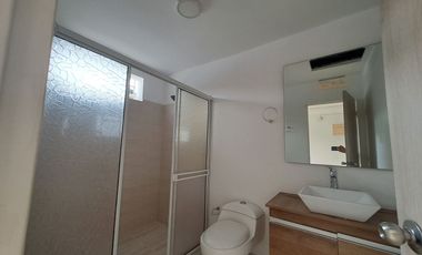 ALQUILER CASA COMERCIAL 2 PISOS CHIPICHAPE - NORTE DE CALI