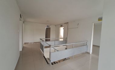 ALQUILER CASA COMERCIAL 2 PISOS CHIPICHAPE - NORTE DE CALI