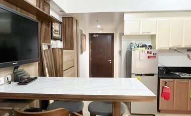 The Venice Luxury Residence | Studio Condo Unit For Rent #7040