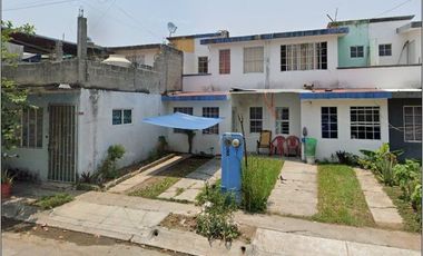 OPORTUNIDAD - CASA EN VENTA - FRACC DORADO REAL, VERACRUZ