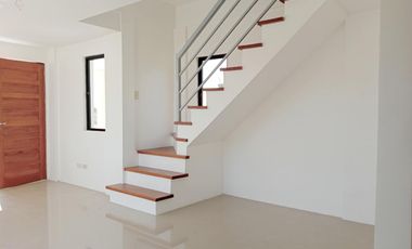 2 Bedroom House and Lot for sale in Subdivision in Floridablanca, Pamapnga