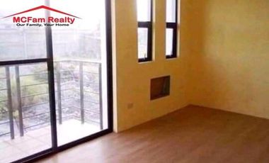 2 Bedroom Townhouse, Villa Dulalia Marilao