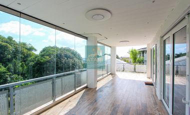 Multilevel 5 Bedroom House and Lot for Sale in Maria Luisa Estate Park