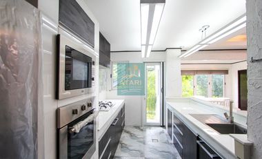 Multilevel 5 Bedroom House and Lot for Sale in Maria Luisa Estate Park