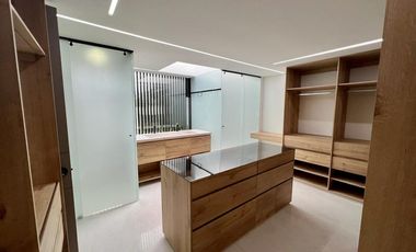 CASA CAMPESTRE EN ENVIGADO-LOMA DEL ESMERALDAL