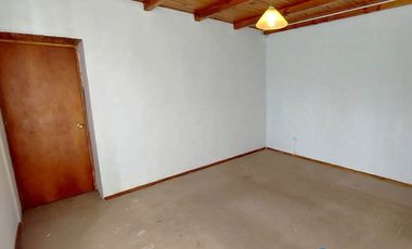 CASA CALLE HUMBERTO SILVA ESQ ALCIDES O'KUINGHTTONS - SAN CLEMENTE
