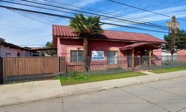 CASA CALLE HUMBERTO SILVA ESQ ALCIDES O'KUINGHTTONS - SAN CLEMENTE