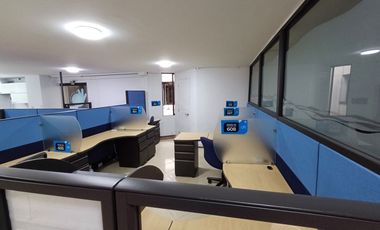 Arrienda Oficina 130 M2 Amoblada 12 personas