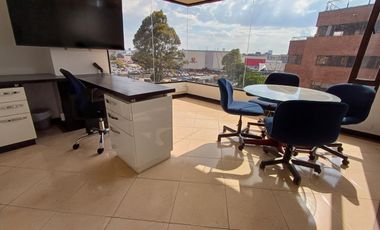 Arrienda Oficina 130 M2 Amoblada 12 personas