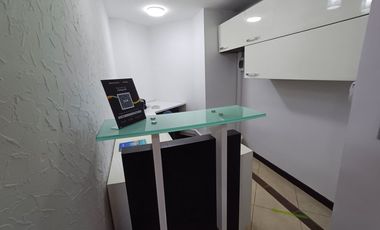 Arrienda Oficina 130 M2 Amoblada 12 personas