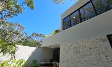 Villa de 4 recámaras en Venta en Tulum