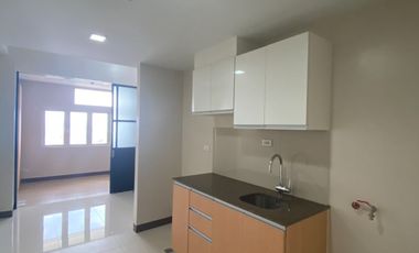 Rent to own 1 Bedroom Condo Unit for sale in San Antonio Residence Makati near Greenbelt Mall
